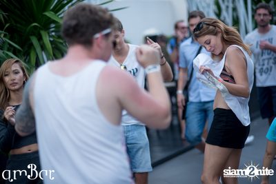 amWET Pool Party ที่ แอมบาร์ | Olympic — photo 88