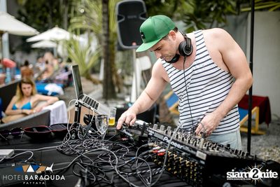 The Baraquda Pool Party at Hotel Baraquda Pattaya — photo 28