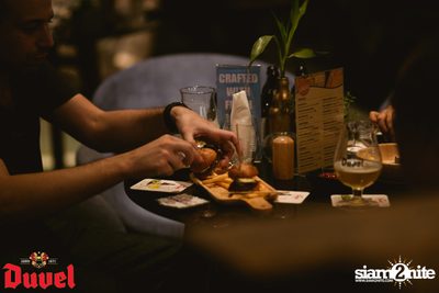 Duvel Tripel Hop Launch! ที่ วิชเบียร์ โฮม บาร์ — photo 97