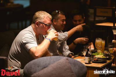 Duvel Tripel Hop Launch! ที่ วิชเบียร์ โฮม บาร์ — photo 98