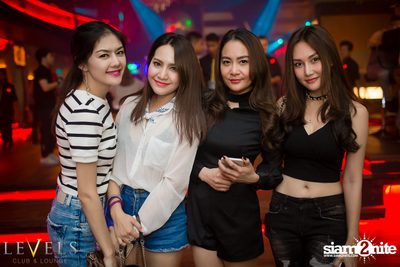 Thursday Hip Hop Edition กับ DJ Tob ที่ เลเวล — photo 18
