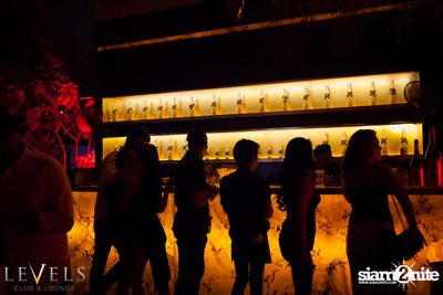 Thursday Hip Hop Edition กับ DJ Tob ที่ เลเวล — photo 40