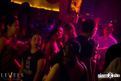 Thursday Hip Hop Edition กับ DJ Tob ที่ เลเวล — photo 88