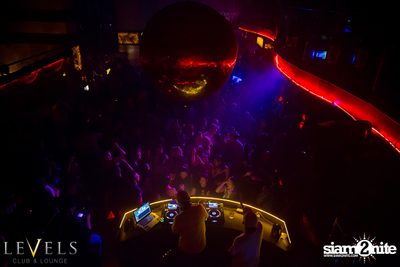 Thursday Hip Hop Edition กับ DJ Tob ที่ เลเวล — photo 95