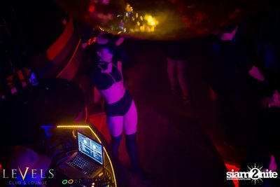 Thursday Hip Hop Edition กับ DJ Tob ที่ เลเวล — photo 103
