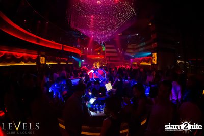 Thursday Hip Hop Edition กับ DJ Tob ที่ เลเวล — photo 108