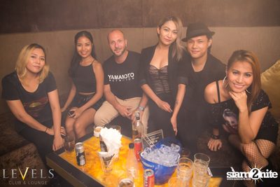 ปาร์ตี้คืนวันศุกร์ ที่ร้าน เลเวล, สุขุมวิท ซอย 11 — photo 25