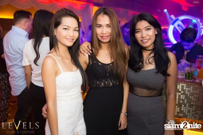 ปาร์ตี้คืนวันศุกร์ ที่ร้าน เลเวล, สุขุมวิท ซอย 11 — photo 35