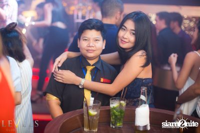 ปาร์ตี้คืนวันศุกร์ ที่ร้าน เลเวล, สุขุมวิท ซอย 11 — photo 82