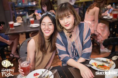 คืนวันศุกร์ ที่ร้าน แฮปปี้ ฟิช, เอเชีย ทีค เดอะ ริเวอร์ฟร้อนท์ — photo 1