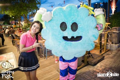 คืนวันศุกร์ ที่ร้าน แฮปปี้ ฟิช, เอเชีย ทีค เดอะ ริเวอร์ฟร้อนท์ — photo 22
