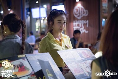 คืนวันศุกร์ ที่ร้าน แฮปปี้ ฟิช, เอเชีย ทีค เดอะ ริเวอร์ฟร้อนท์ — photo 37