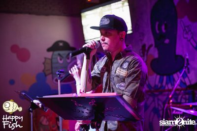 คืนวันศุกร์ ที่ร้าน แฮปปี้ ฟิช, เอเชีย ทีค เดอะ ริเวอร์ฟร้อนท์ — photo 60