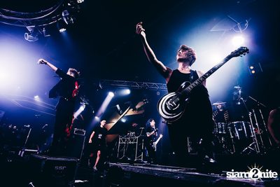 Crossfaith New Age Warriors Tour 2016 ที่ สตูดิโอ ไลฟ์ ฮอลล์ — photo 11