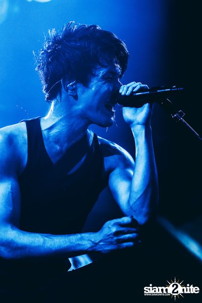 Crossfaith New Age Warriors Tour 2016 ที่ สตูดิโอ ไลฟ์ ฮอลล์ — photo 19