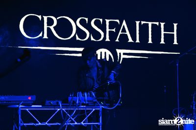 Crossfaith New Age Warriors Tour 2016 ที่ สตูดิโอ ไลฟ์ ฮอลล์ — photo 38
