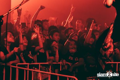 Crossfaith New Age Warriors Tour 2016 ที่ สตูดิโอ ไลฟ์ ฮอลล์ — photo 45