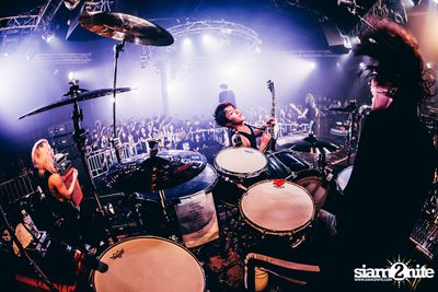 Crossfaith New Age Warriors Tour 2016 ที่ สตูดิโอ ไลฟ์ ฮอลล์ — photo 48