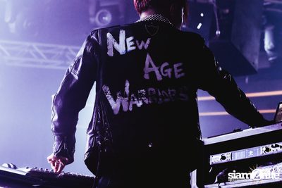 Crossfaith New Age Warriors Tour 2016 ที่ สตูดิโอ ไลฟ์ ฮอลล์ — photo 54