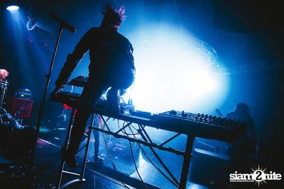 Crossfaith New Age Warriors Tour 2016 ที่ สตูดิโอ ไลฟ์ ฮอลล์ — photo 69