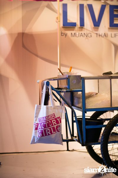 Trasher pres. Dok Ya Nai Pah Poon at GMM Live House — photo 9