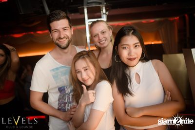 Ladies Night ที่ร้าน เลเวล, สุขุมวิท 11 — photo 12