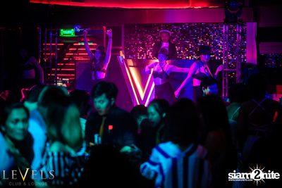 Ladies Night ที่ร้าน เลเวล, สุขุมวิท 11 — photo 20