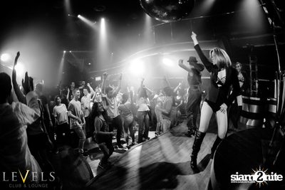Ladies Night ที่ร้าน เลเวล, สุขุมวิท 11 — photo 31