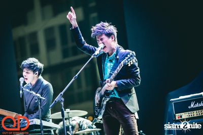 OD pres. Two Door Cinema Club at Show DC Oasis Arena (Album 2) — photo 24