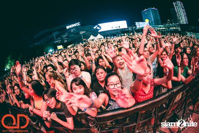 OD pres. Two Door Cinema Club at Show DC Oasis Arena (Album 2) — photo 44