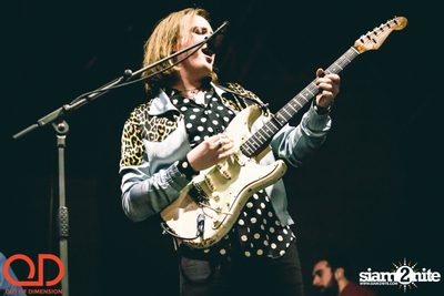 OD pres. Two Door Cinema Club at Show DC Oasis Arena (Album 2) — photo 70