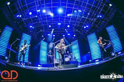 OD pres. Two Door Cinema Club at Show DC Oasis Arena (Album 2) — photo 89