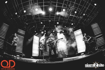 OD pres. Two Door Cinema Club at Show DC Oasis Arena (Album 2) — photo 90
