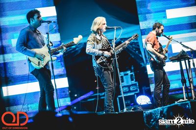 OD pres. Two Door Cinema Club at Show DC Oasis Arena (Album 2) — photo 107