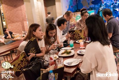 คืนวันศุกร์ ที่ร้าน แฮปปี้ ฟิช, เอเชีย ทีค เดอะ ริเวอร์ฟร้อนท์ — photo 2