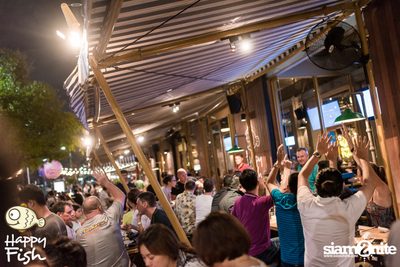 คืนวันศุกร์ ที่ร้าน แฮปปี้ ฟิช, เอเชีย ทีค เดอะ ริเวอร์ฟร้อนท์ — photo 51