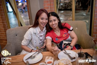 คืนวันศุกร์ ที่ร้าน แฮปปี้ ฟิช, เอเชีย ทีค เดอะ ริเวอร์ฟร้อนท์ — photo 65