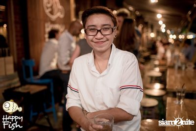 คืนวันศุกร์ ที่ร้าน แฮปปี้ ฟิช, เอเชีย ทีค เดอะ ริเวอร์ฟร้อนท์ — photo 96