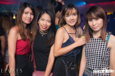 ปาร์ตี้คืนวันศุกร์ ที่ร้าน เลเวล, สุขุมวิท ซอย 11 — photo 55