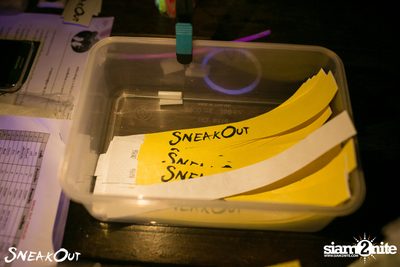 Sneakout : Fullmoon Pool Party at 722 CRAFT Experience — photo 11