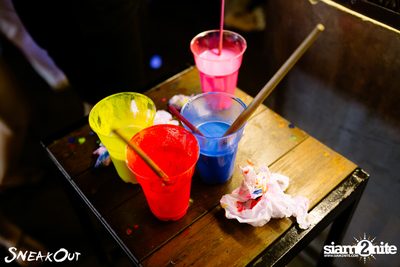 Sneakout : Fullmoon Pool Party at 722 CRAFT Experience — photo 16