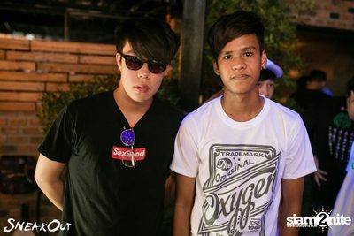Sneakout : Fullmoon Pool Party at 722 CRAFT Experience — photo 47