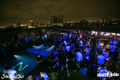 Sneakout : Fullmoon Pool Party at 722 CRAFT Experience — photo 54