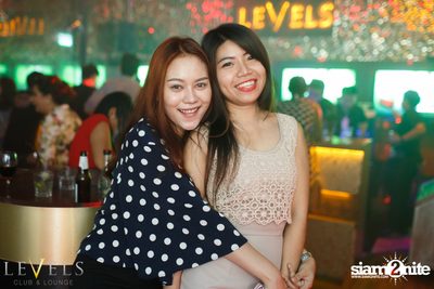 ปาร์ตี้คืนวันเสาร์ ที่ร้าน เลเวล คลับ, สุขุมวิท ซอย 11 — photo 31