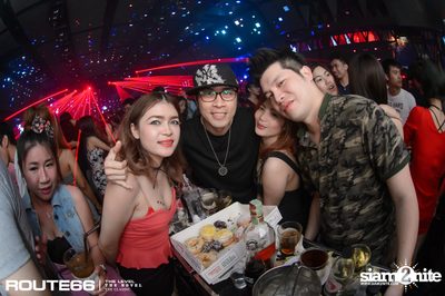 ปาร์ตี้คืนวันเสาร์ ที่ร้าน รูท ซิกตี้ซิก คลับ อาร์ซีเอ — photo 97