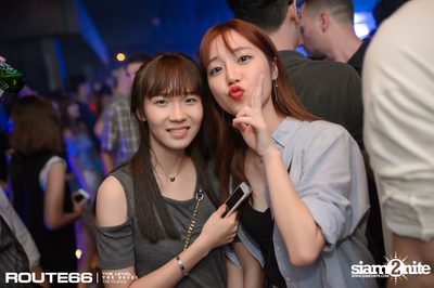 ปาร์ตี้คืนวันเสาร์ ที่ร้าน รูท ซิกตี้ซิก คลับ อาร์ซีเอ — photo 105