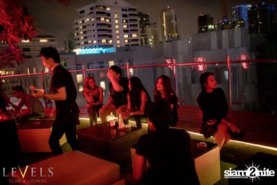 Breathe Carolina ที่ร้าน Levels — photo 9