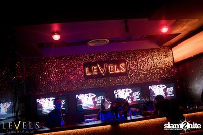 Breathe Carolina ที่ร้าน Levels — photo 11