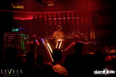 Breathe Carolina ที่ร้าน Levels — photo 19