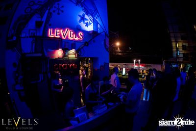 Breathe Carolina ที่ร้าน Levels — photo 39